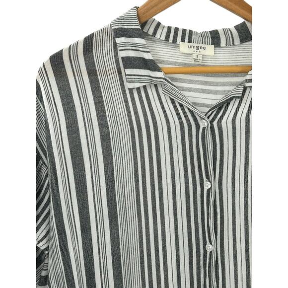 Umgee Grey White Flowy Flutter Sleeve Oversized Top Dress Size Small‎ - Picture 8 of 10